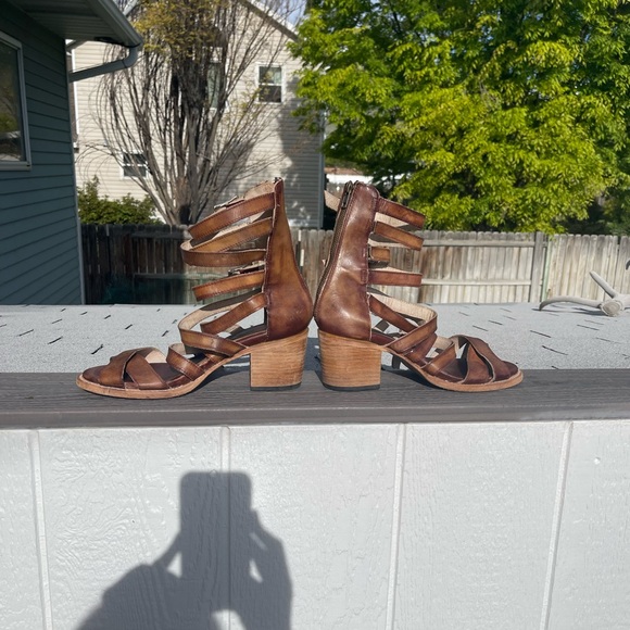 Cozumel worn twice! Beautiful leather sandals!!! 😍 fb!!! - Picture 5 of 8